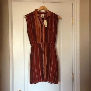 NWT Japna Dress Size Small
